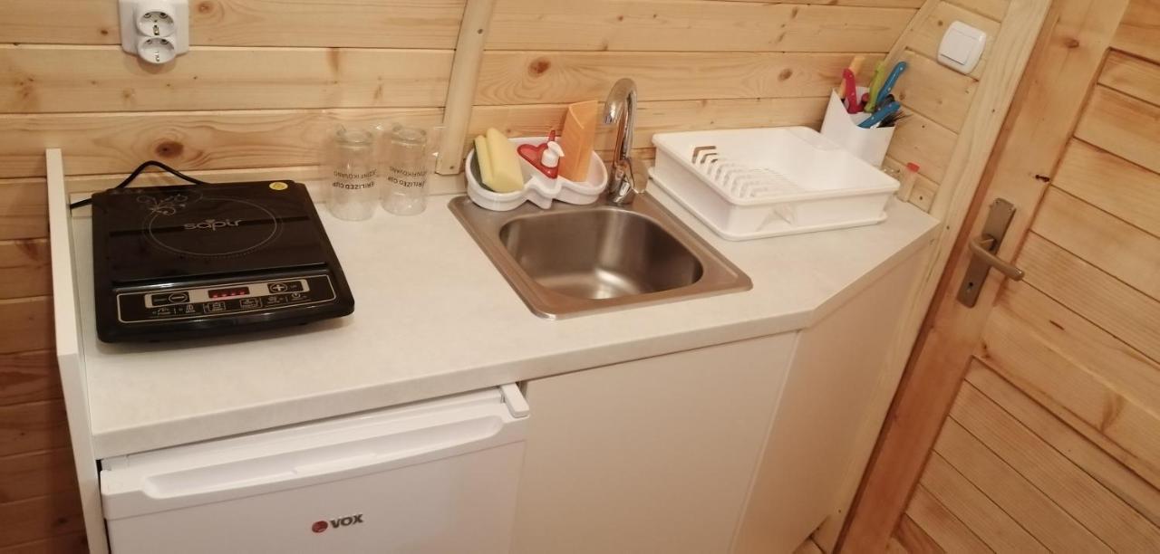 Vila Jelena - Bungalov Crni Vrh Eksteriør billede